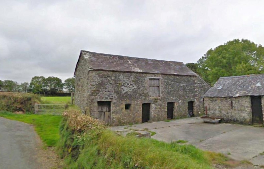 Dingle barns